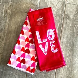 New Valentine’s Day kitchen towels